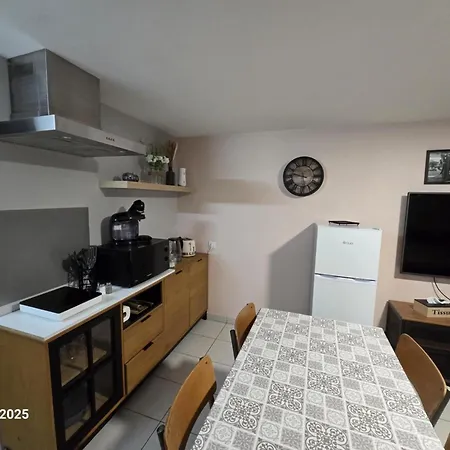 2 Adultes Et 2 Enfants A 30mn Puydufou * La Châtaigneraie